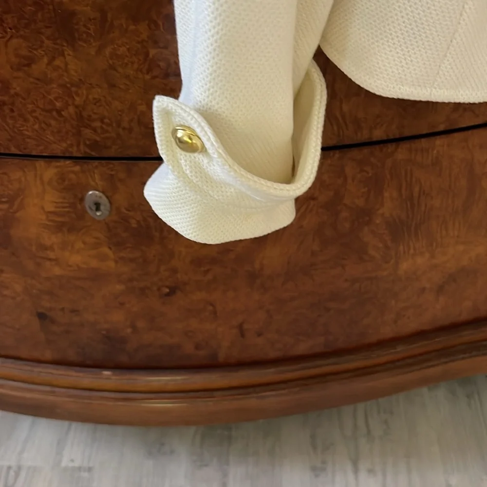 Joan Rivers cream jacket! - Picture 3 of 4